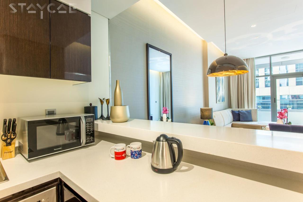Staycae Holiday Homes - Majestine Dubai Exteriör bild