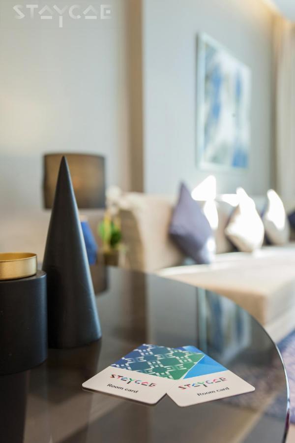 Staycae Holiday Homes - Majestine Dubai Exteriör bild