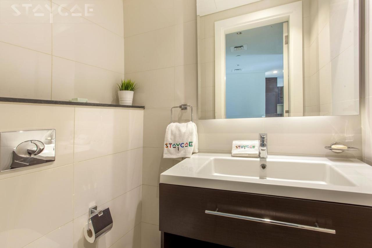 Staycae Holiday Homes - Majestine Dubai Exteriör bild